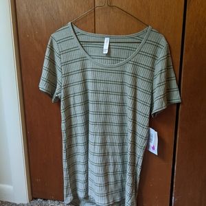 LuLaRoe Classic T